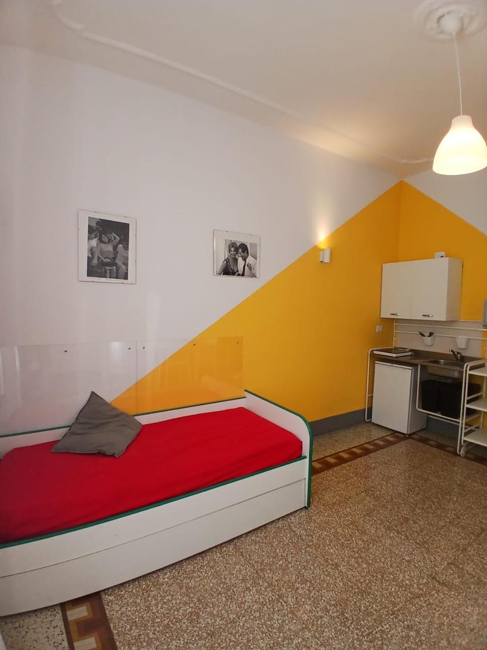 Interno Sette